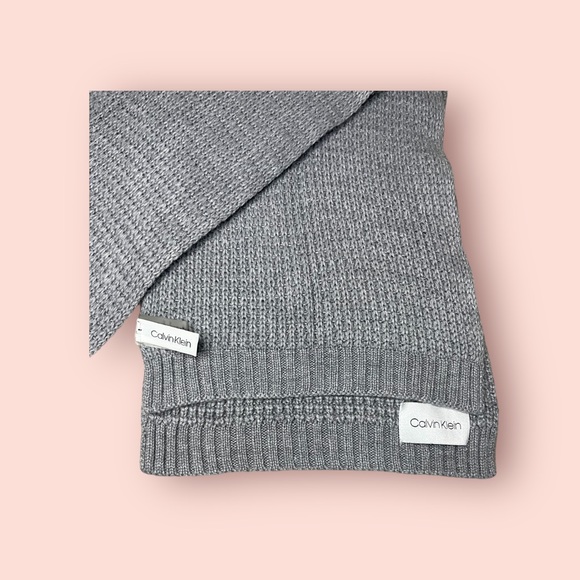 Calvin Klein Knit Scarf - Picture 8 of 9